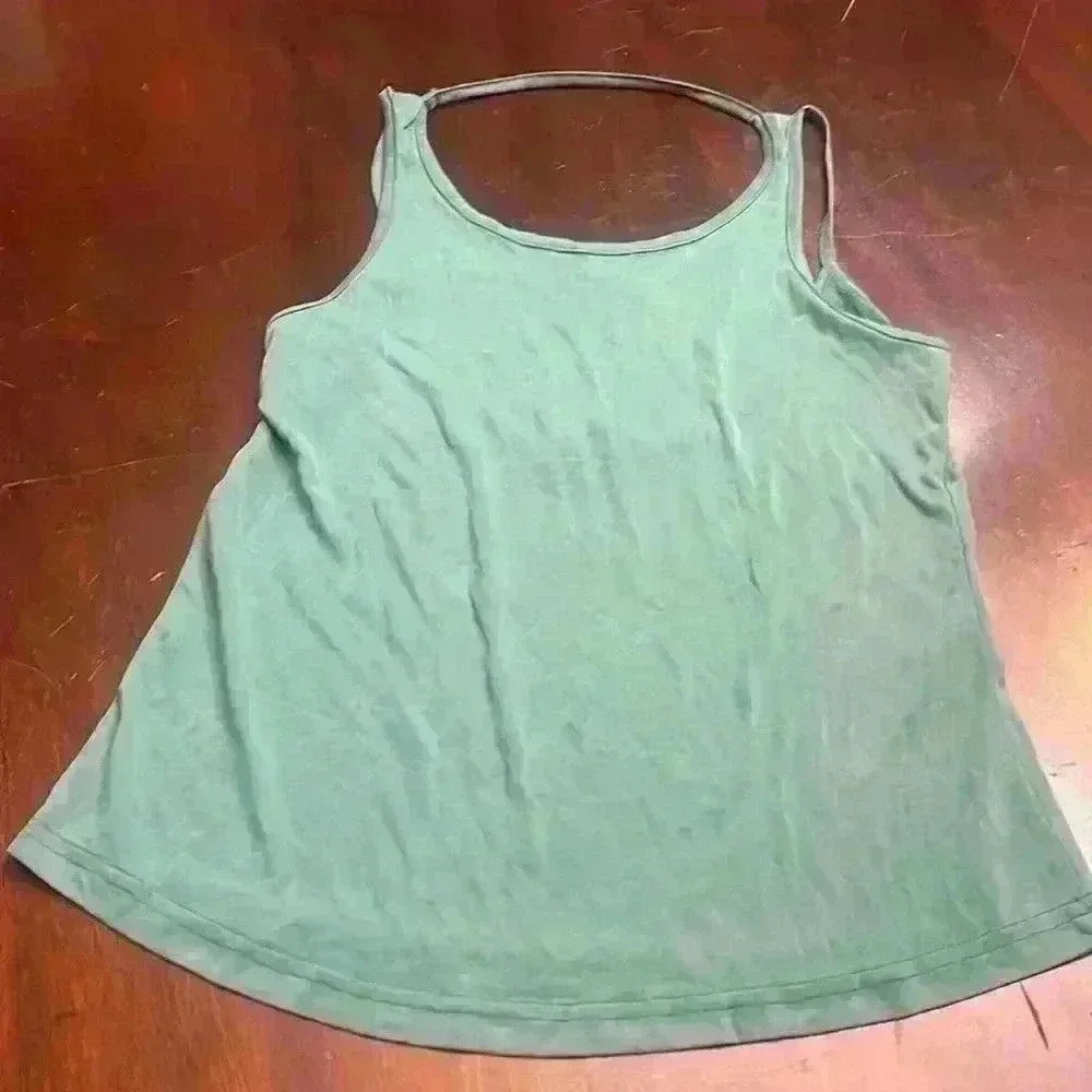 OYANUS Workout Tank size Small- NWT